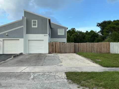 537 NW 51st Avenue W, Delray Beach, FL 33445