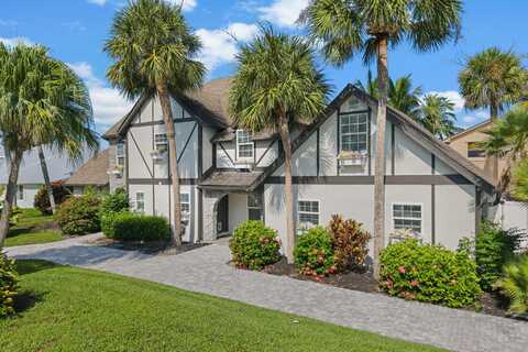 121 Queen Eugenia Court, Fort Pierce, FL 34949