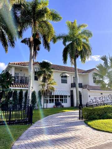 950 Bolender Drive, Delray Beach, FL 33483