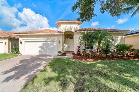 8122 Driggs Hill, West Palm Beach, FL 33411