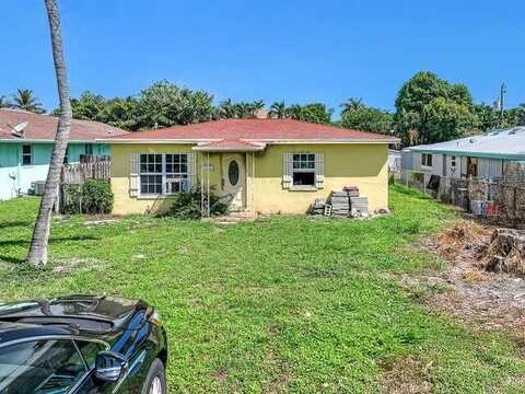 245 NE 11th Street NE, Delray Beach, FL 33444