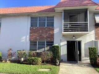 3550 NW 8th Avenue, Pompano Beach, FL 33064
