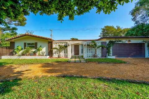 711 SW 25th Place, Boynton Beach, FL 33435