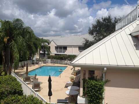 802 Muirfield Court, Jupiter, FL 33458