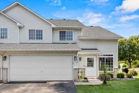 8682 Quarry Ridge Lane, Woodbury, MN 55125