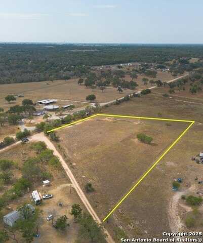 3074 Mathis Lane, San Antonio, TX 78264