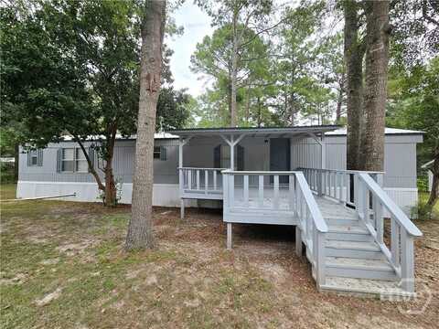1000 Pine Needle Drive, Ellabell, GA 31308