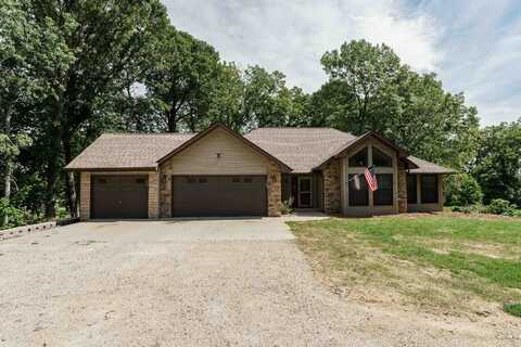 1000 Whitetail Drive, Fort Atkinson, WI 53538