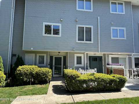 139 Commodore Drive, Staten Island, NY 10309
