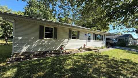 540 E Colony Drive, Salem, IN 47167