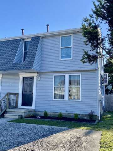 4 Ontario Dr, Brigantine, NJ 08203