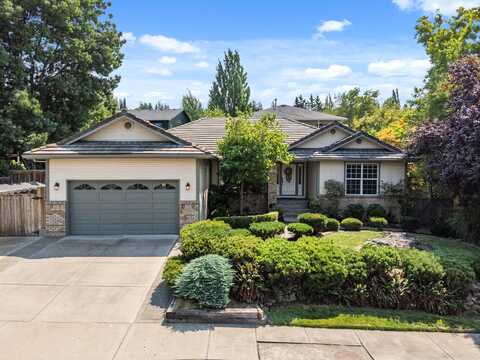 4166 Hemlock Drive, Medford, OR 97504