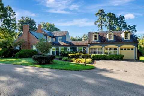 826 Robertson Street, Chase City, VA 23924