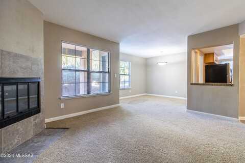 6651 N Campbell Avenue, Tucson, AZ 85718