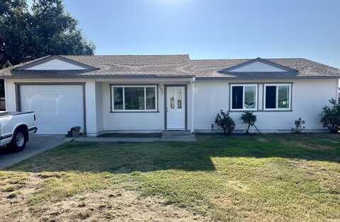 732 N Dwight Avenue, Farmersville, CA 93223