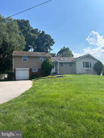 2560 BETZWOOD, AUDUBON, PA 19403