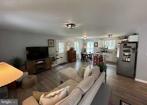 414 RACCOON, WINCHESTER, VA 22602