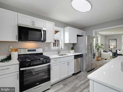 10 CINDER, LUTHERVILLE TIMONIUM, MD 21093