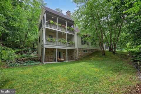 815 LAUREL RIDGE ROAD, REINHOLDS, PA 17569
