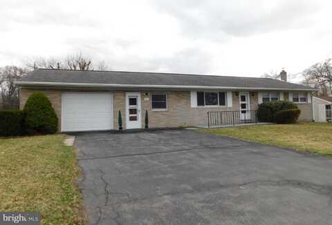 1569 FRANK ROAD, CHAMBERSBURG, PA 17202