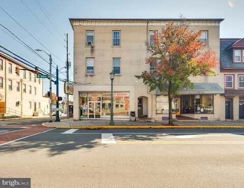 302-3 W MAIN STREET, KUTZTOWN, PA 19530