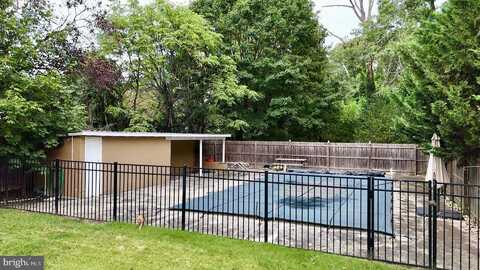 1208 E CRESCENT DRIVE, VINELAND, NJ 08360