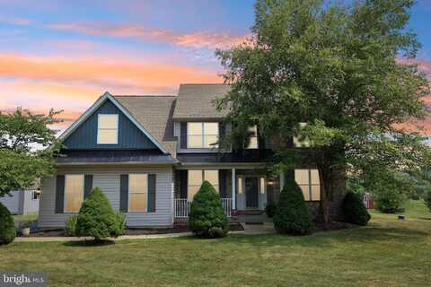 102 CLOVER LANE, PERKIOMENVILLE, PA 18074