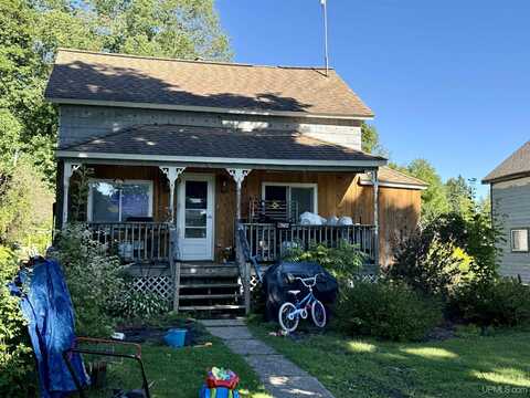 N1736 Spring, Vulcan, MI 49892