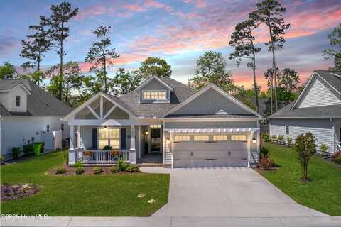 125 Bowman Field Circle, Hampstead, NC 28443