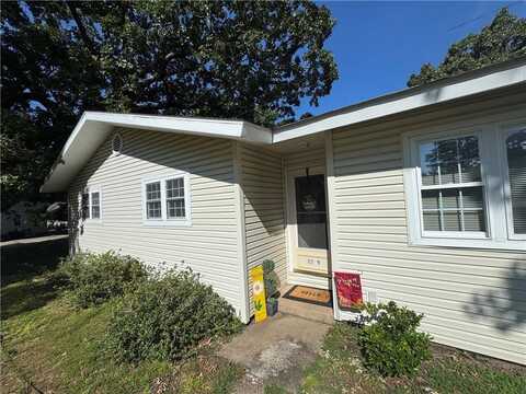 2289 N Juneway TER, Fayetteville, AR 72703