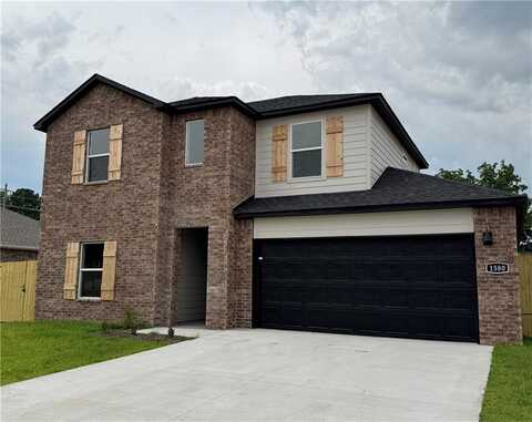 151 S Maroon AVE, Fayetteville, AR 72704