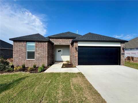 569 W Canada DR, Farmington, AR 72730