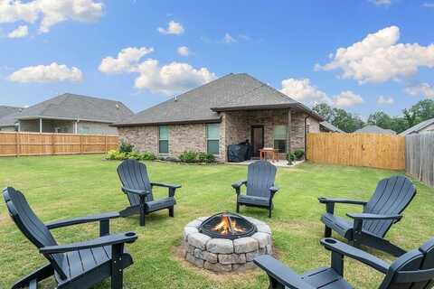 2420 England LN, Pea Ridge, AR 72751