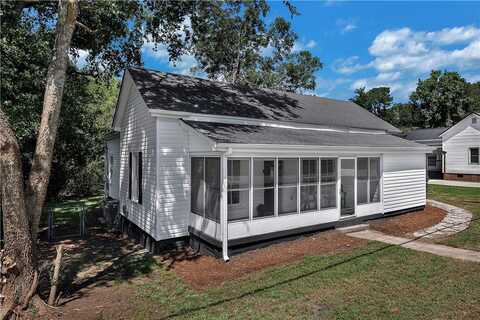 404 Hampton Street, Iva, SC 29655