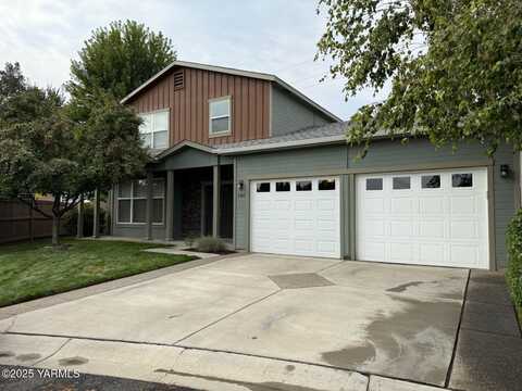 2300 S 80th Ave, Yakima, WA 98908