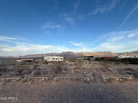 938 E RED HAWK Road, Littlefield, AZ 86432