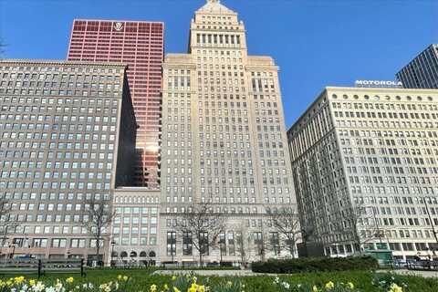 310 S. Michigan Avenue, Chicago, IL 60604