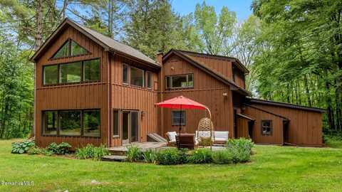 1872 South Undermountain Rd, Sheffield, MA 01257