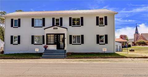 200 E Williamson Street, Versailles, MO 65084