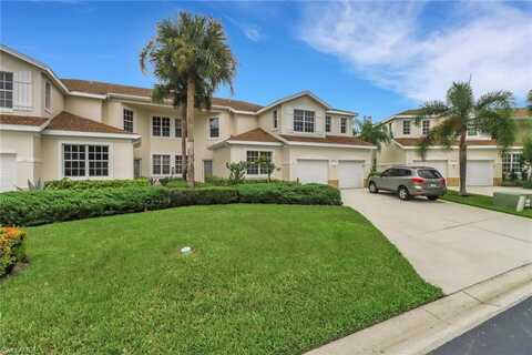 9610 Village View, BONITA SPRINGS, FL 34135