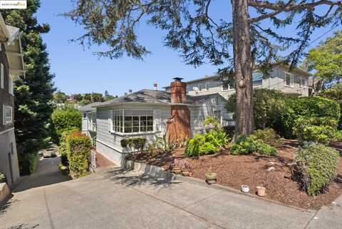 1033 Walker Ave, Oakland, CA 94610