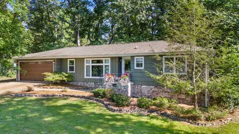 409 Mississippi Avenue, Signal Mountain, TN 37377