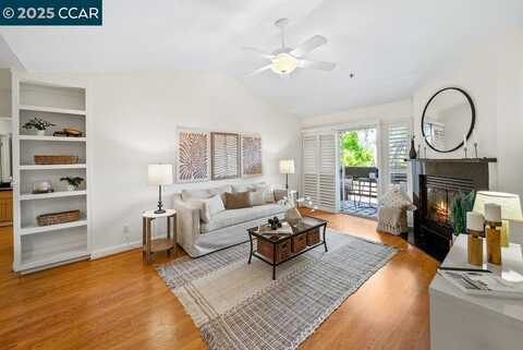 2530 Oak Rd, Walnut Creek, CA 94597