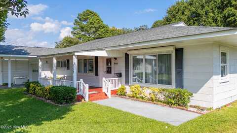 108 Circle Drive, Beaufort, NC 28516