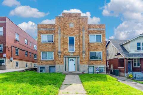 5824 Ridge Avenue, Cincinnati, OH 45213
