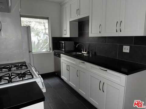 1475 S Wooster St, Los Angeles, CA 90035