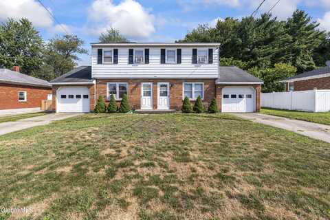 9 Campagna Drive, Albany, NY 12205
