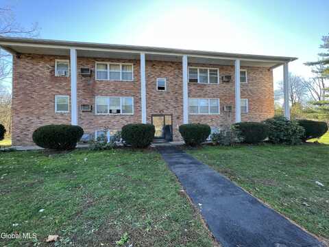 11-21 Ashdown Road unit: 11C, Ballston Lake, NY 12019