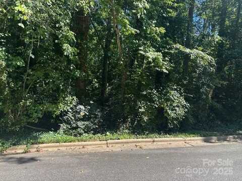 1640 8th Street Drive NW, Hickory, NC 28601