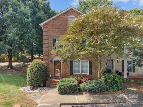 6744 Constitution Lane, Charlotte, NC 28210